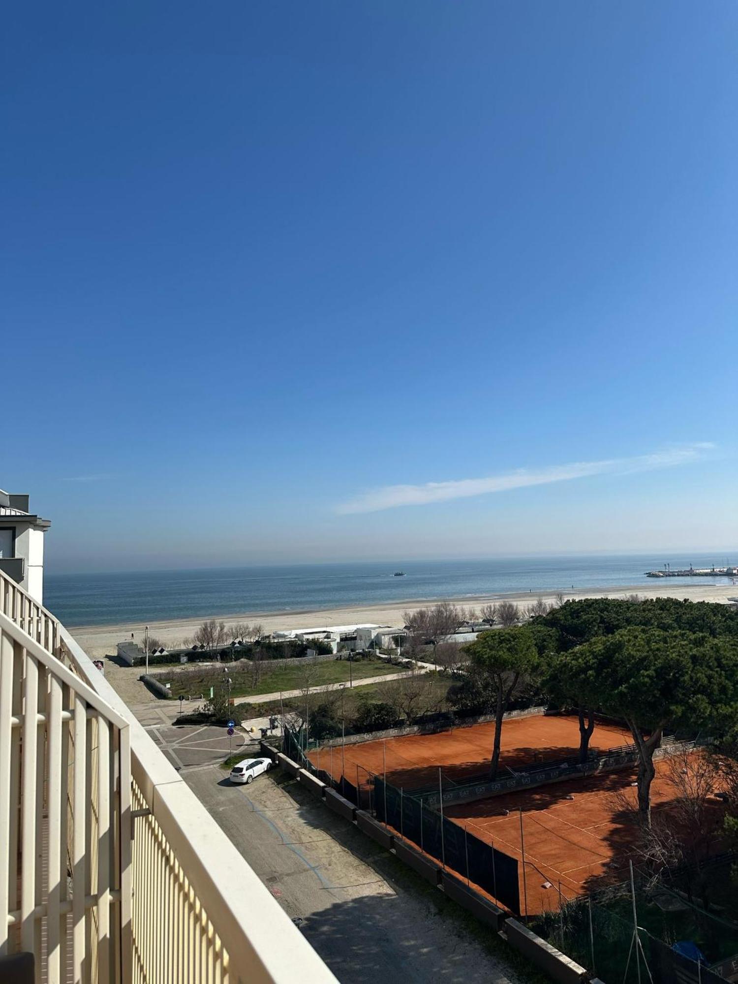 Hotel Helios Beach ميلانو ماريتيما المظهر الخارجي الصورة