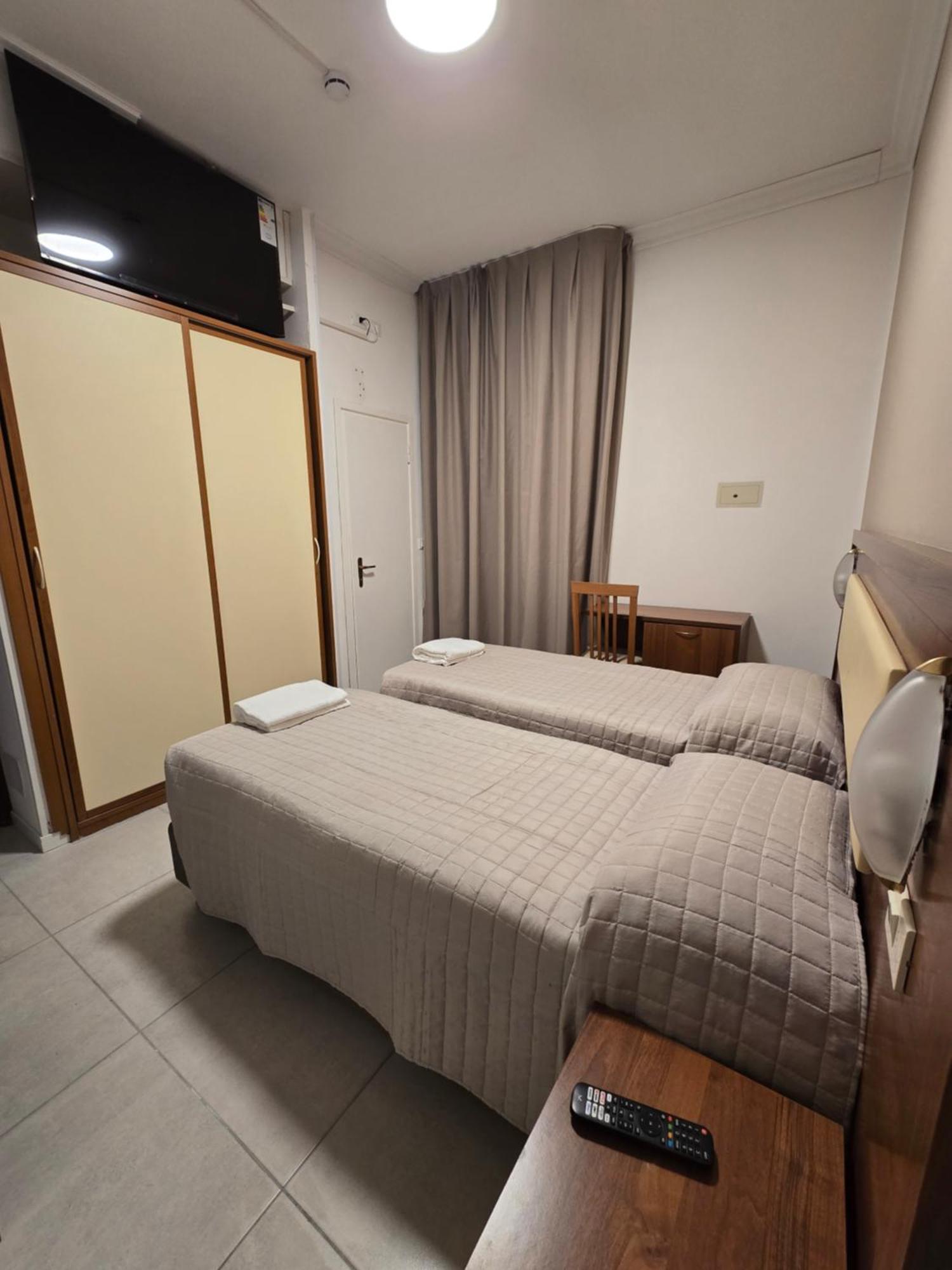 Hotel Helios Beach ميلانو ماريتيما المظهر الخارجي الصورة
