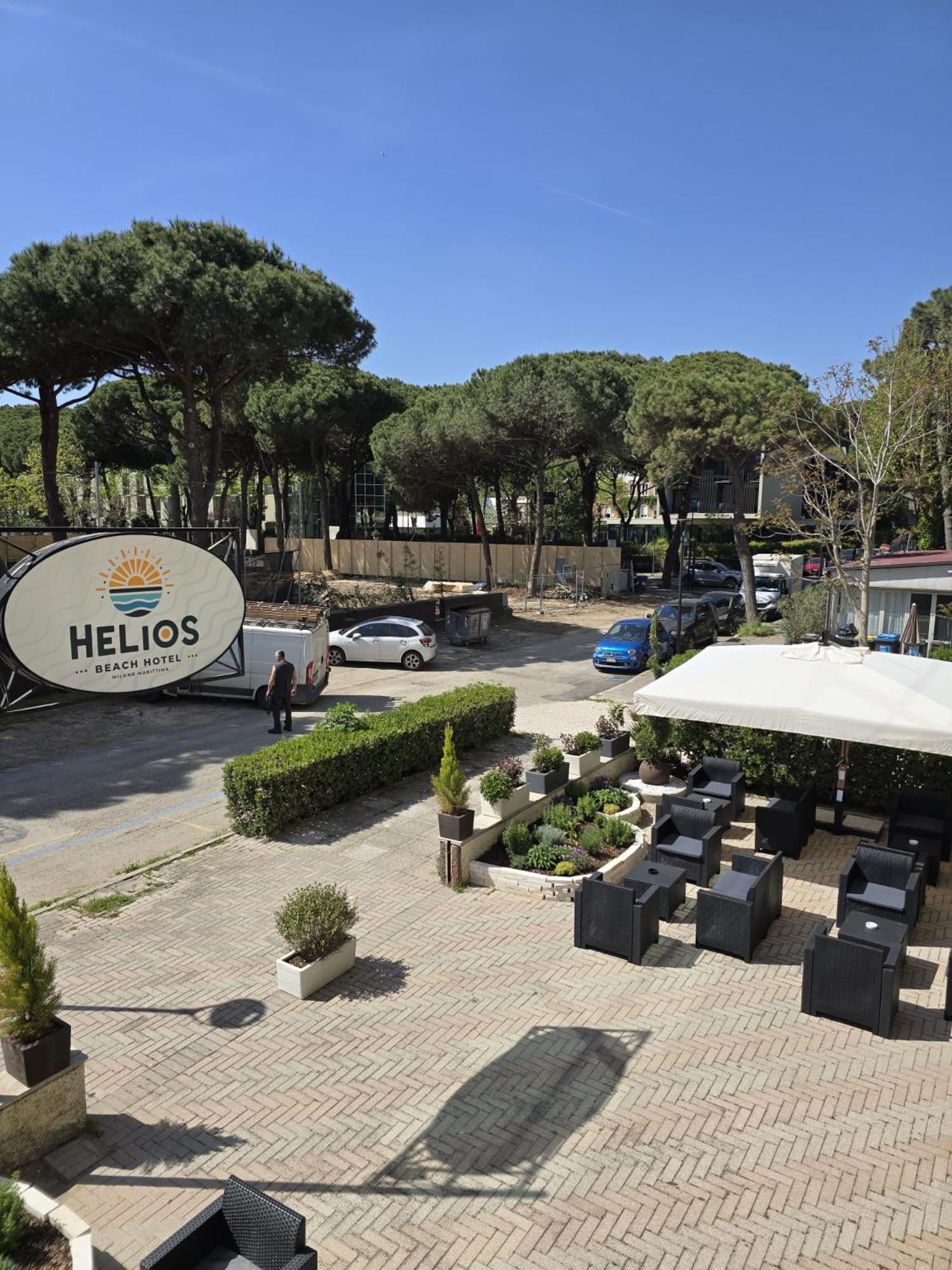 Hotel Helios Beach ميلانو ماريتيما المظهر الخارجي الصورة