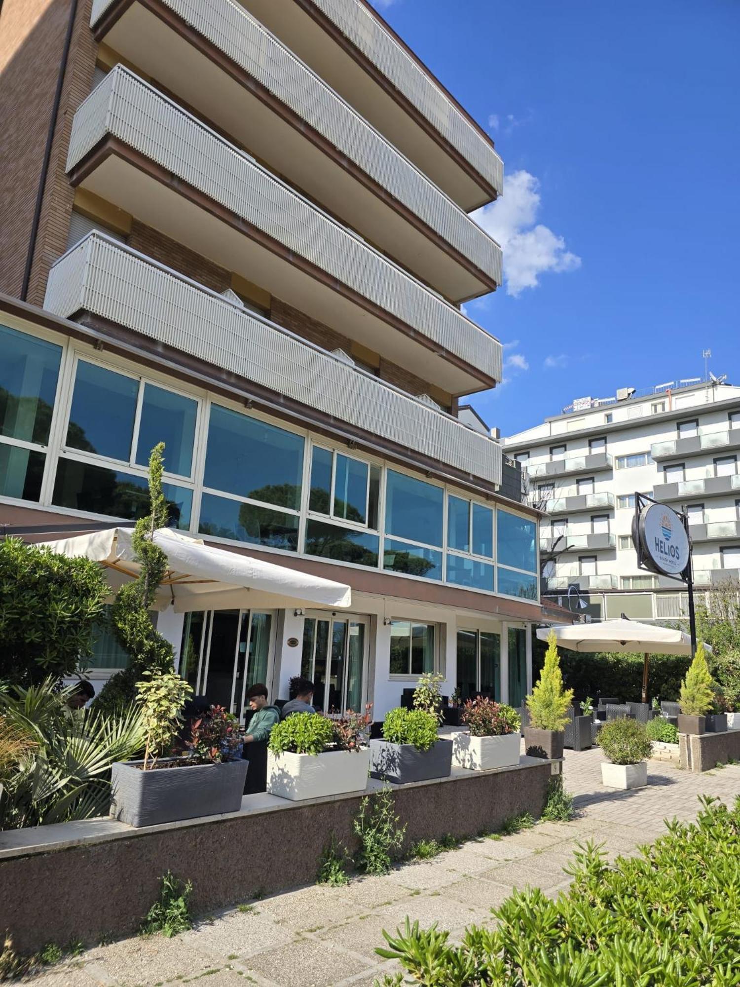 Hotel Helios Beach ميلانو ماريتيما المظهر الخارجي الصورة