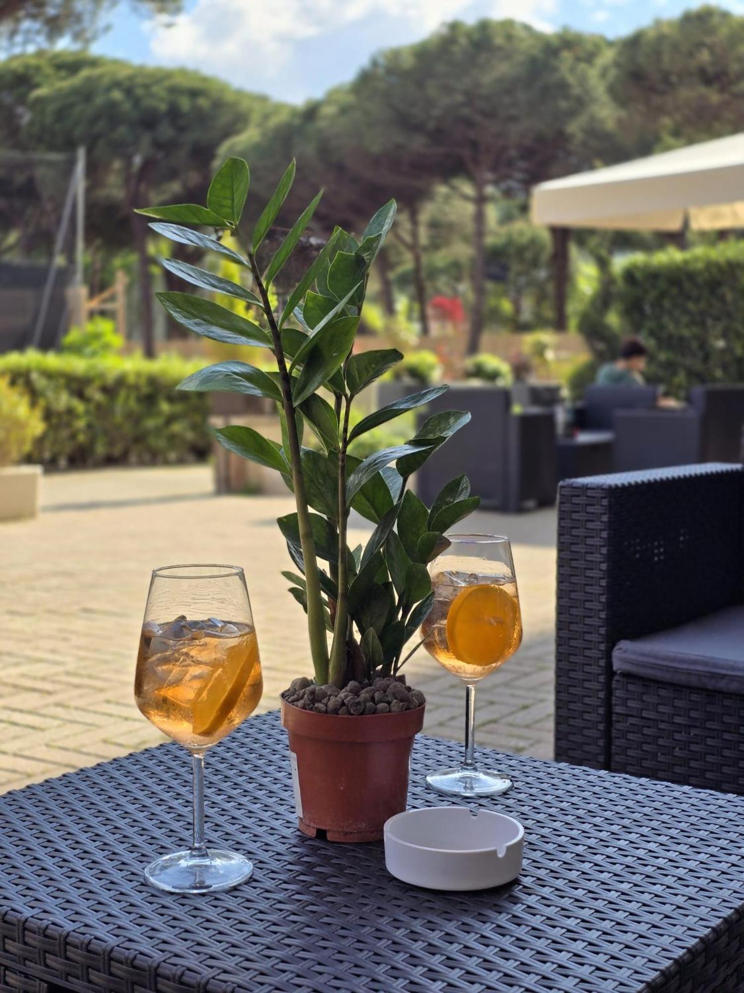 Hotel Helios Beach ميلانو ماريتيما المظهر الخارجي الصورة